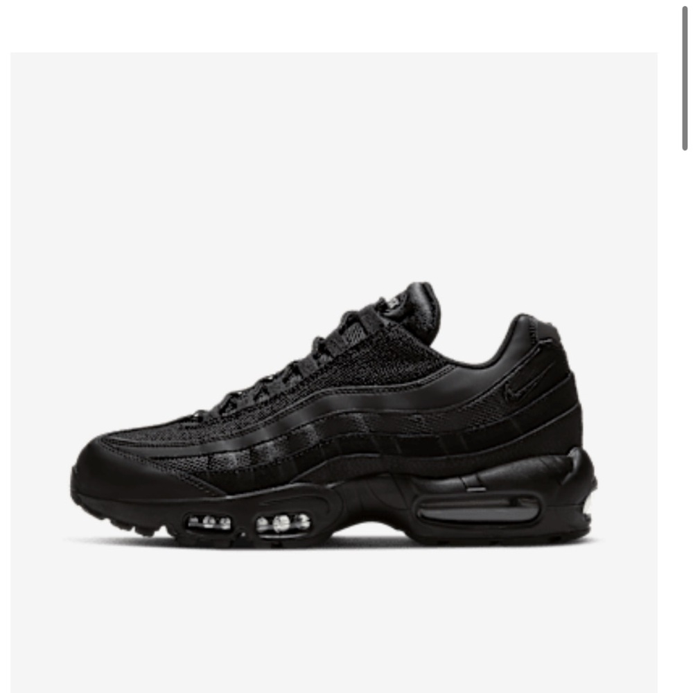 Nike air max 95 essentials - black - men’s size 10.5